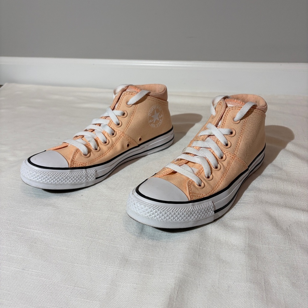Converse Chuck Taylor All Star Madison Mid Shoes (W6.5)